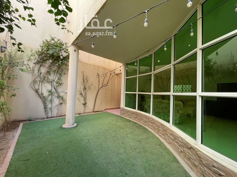 فيلا 5 غرف في التعاون 18