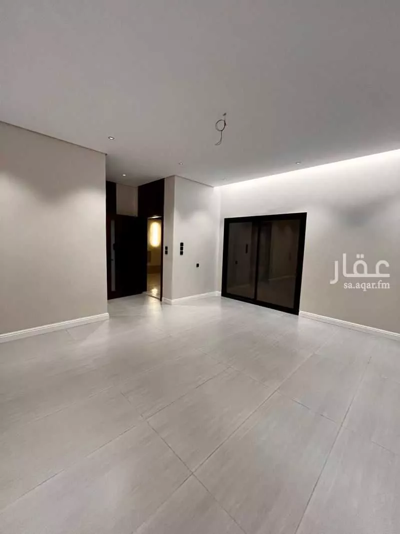 فيلا 6 غرف في الياقوت 8