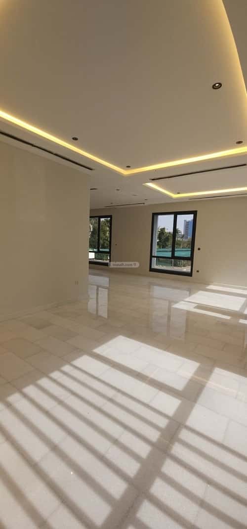 3 bedroom apartment in Al Salamah 8