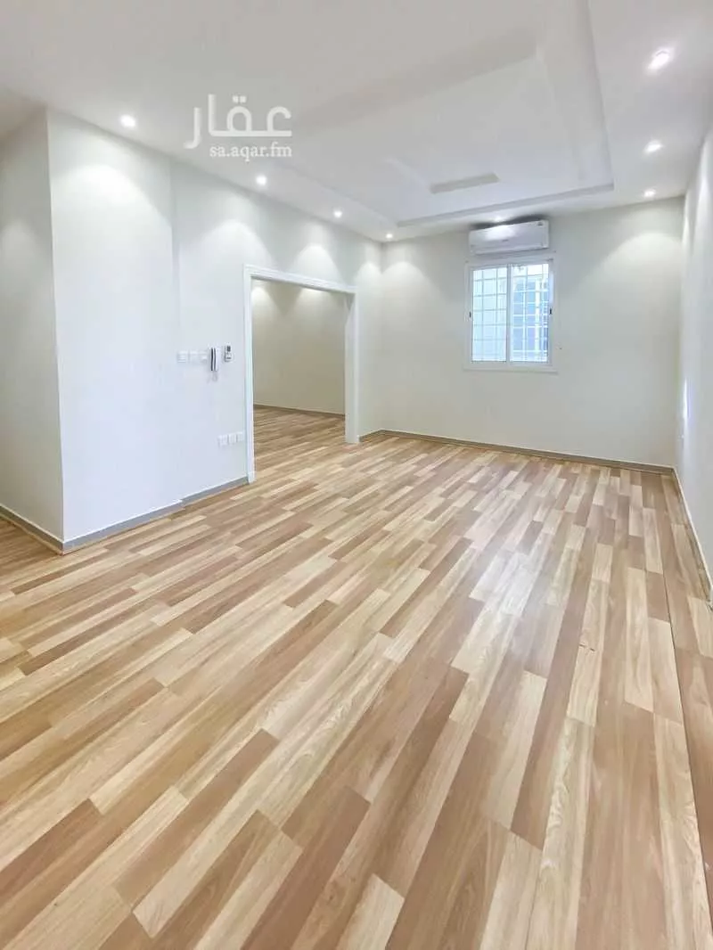 شقة 3 غرف في الملقا 11