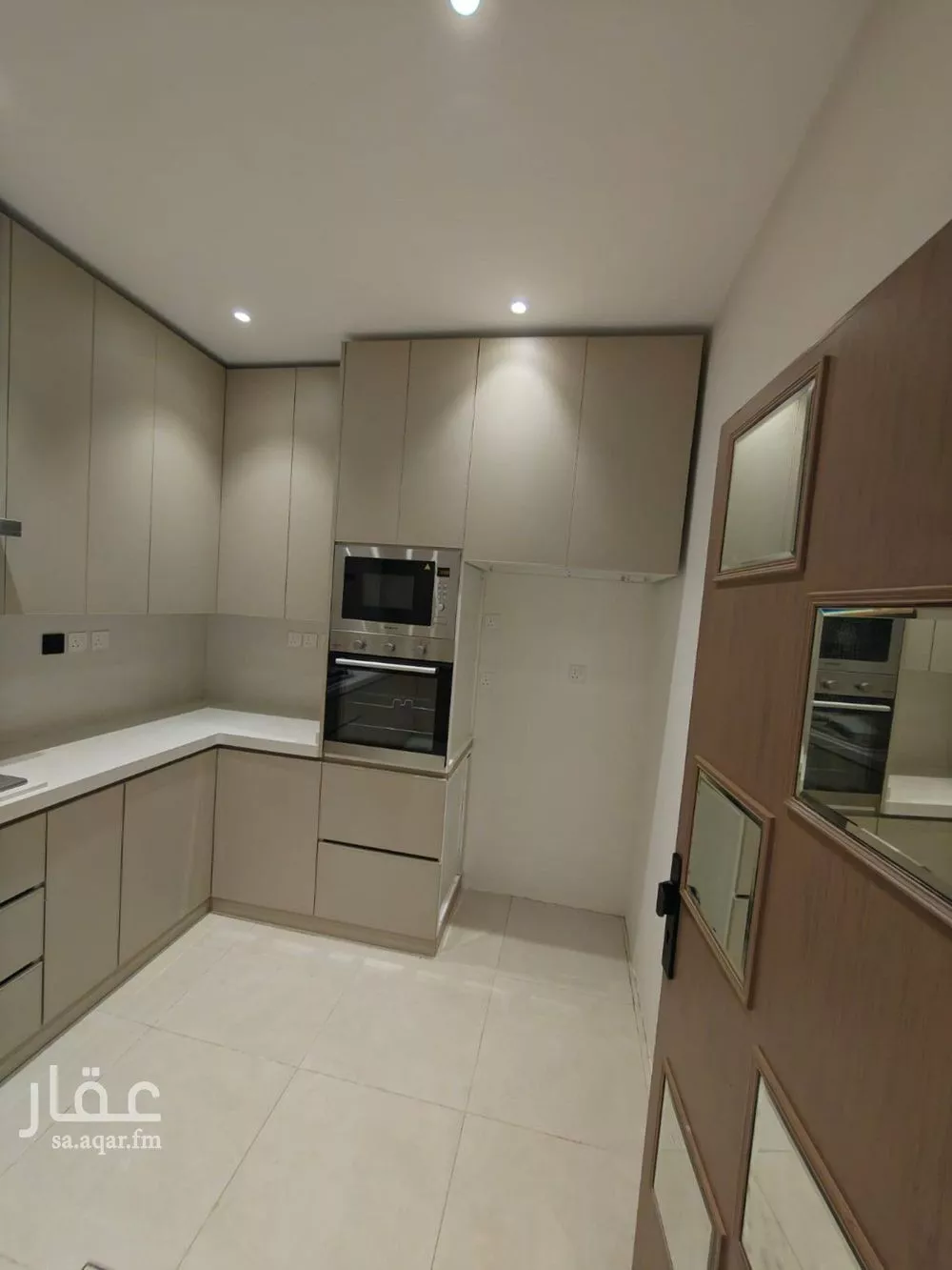 شقة 4 غرف في النخيل 8