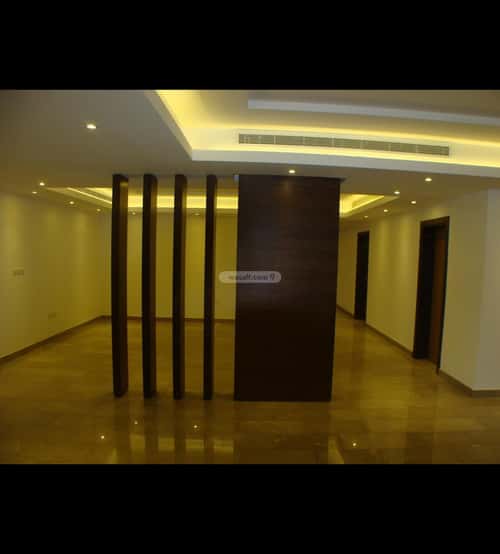 شقة 5 غرف في الروضة 12