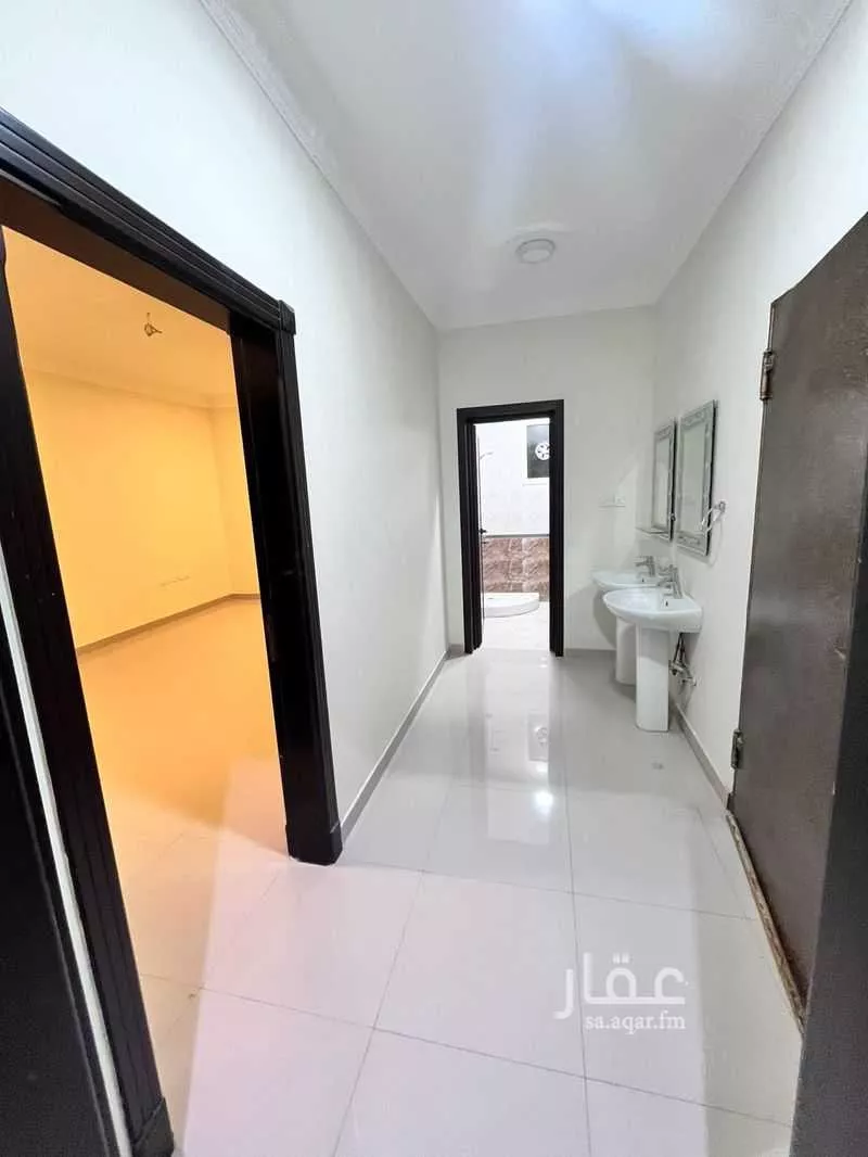 دور 4 غرف في السلام 3