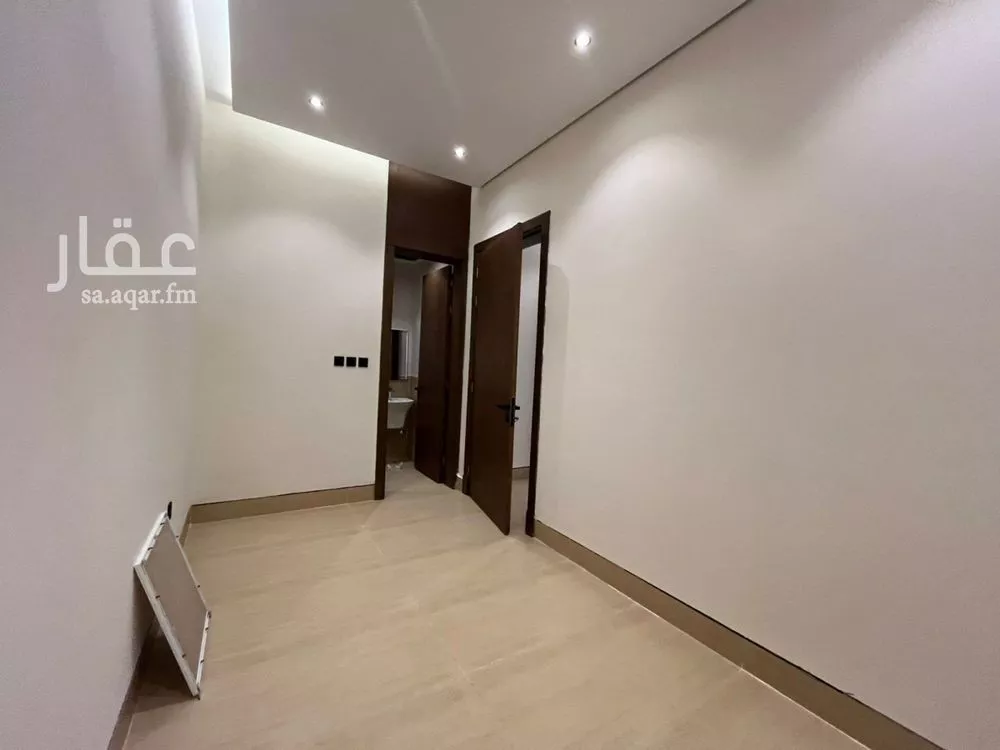 فيلا 4 غرف في المهدية 21