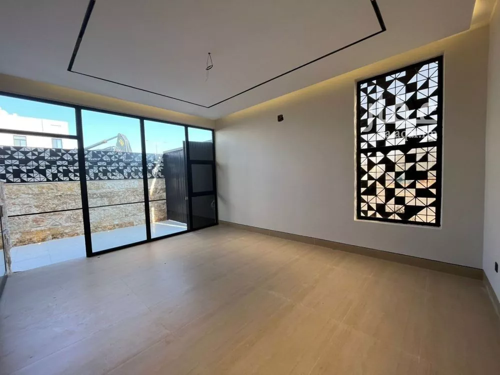 فيلا 4 غرف في المهدية 7