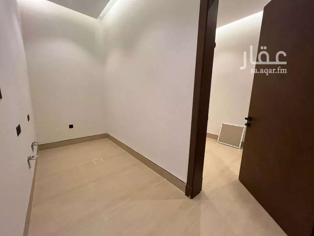 فيلا 4 غرف في المهدية 15