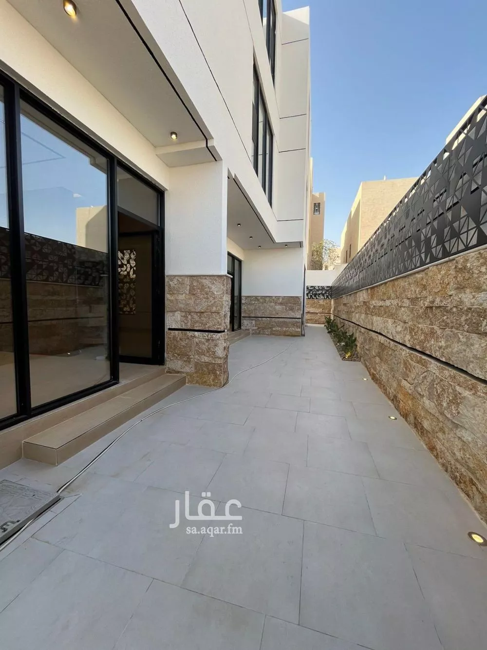 فيلا 4 غرف في المهدية 6