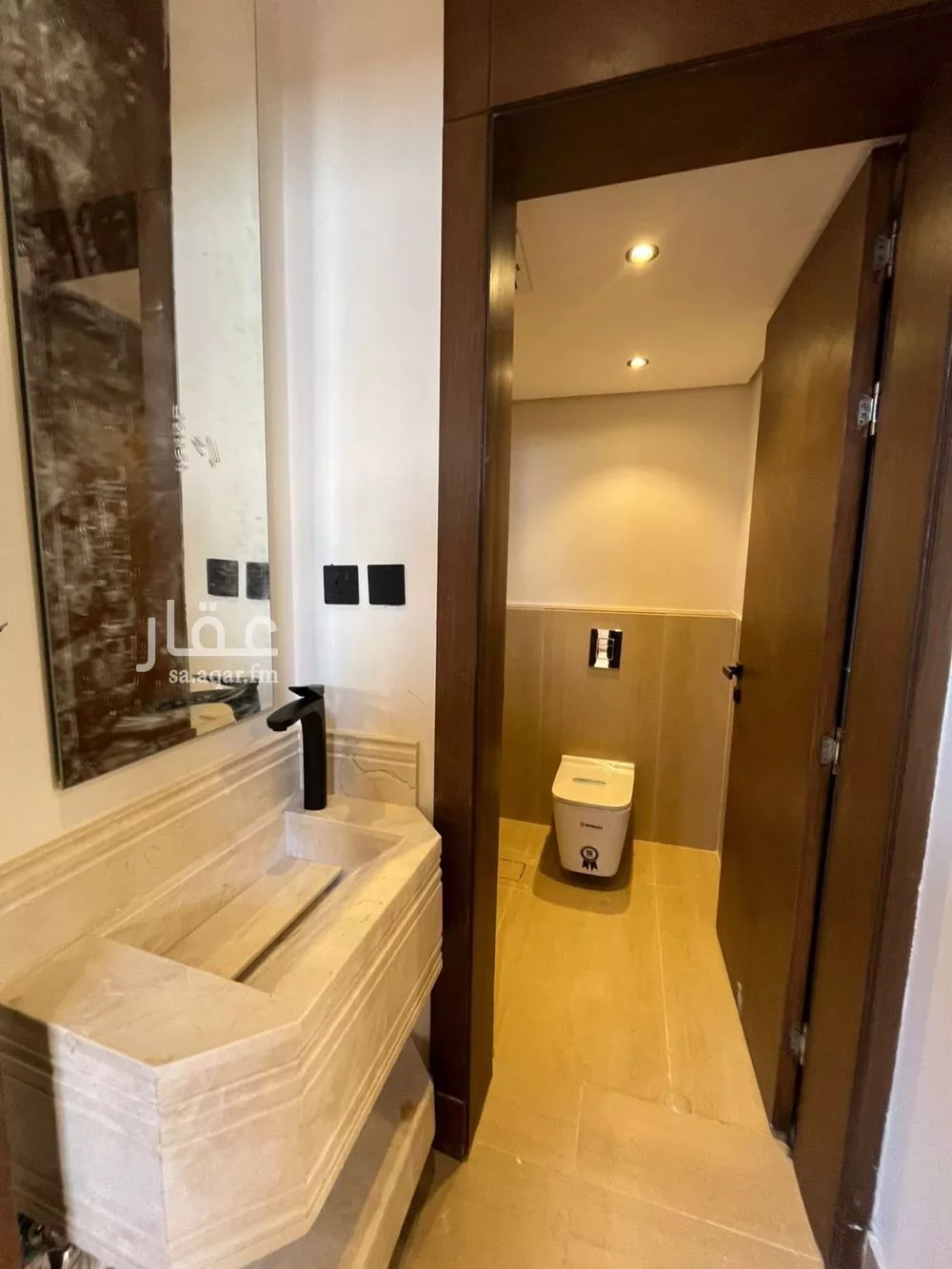 فيلا 4 غرف في المهدية 10