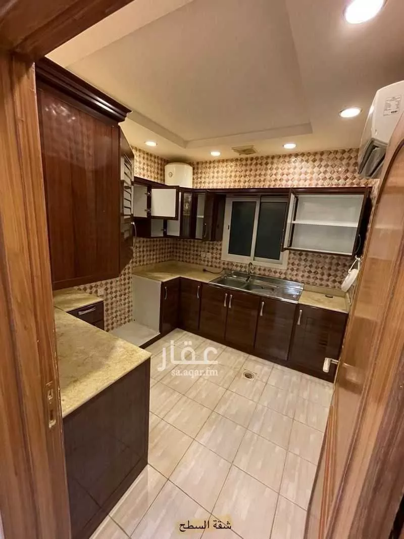 فيلا 7 غرف في الياسمين 2