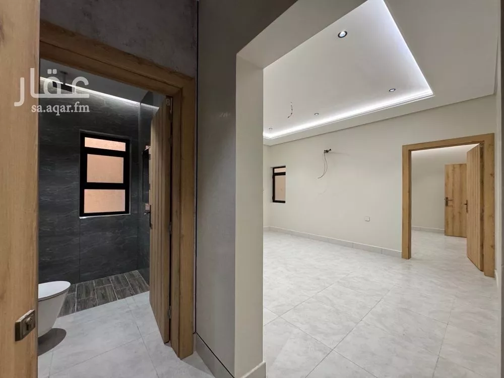 شقة 5 غرف في بطحاء قريش 9