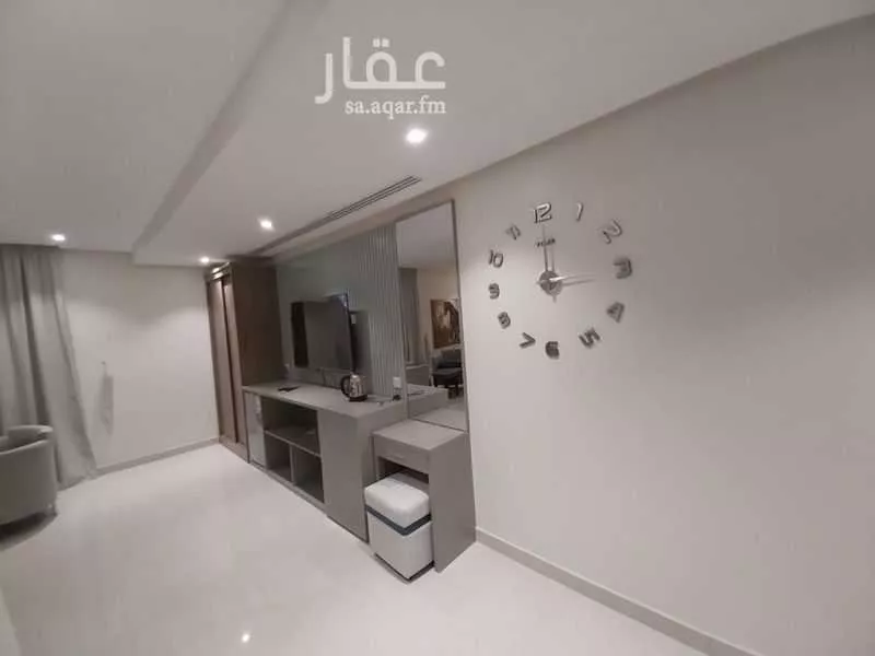 شقة 1 غرف في النخيل 7