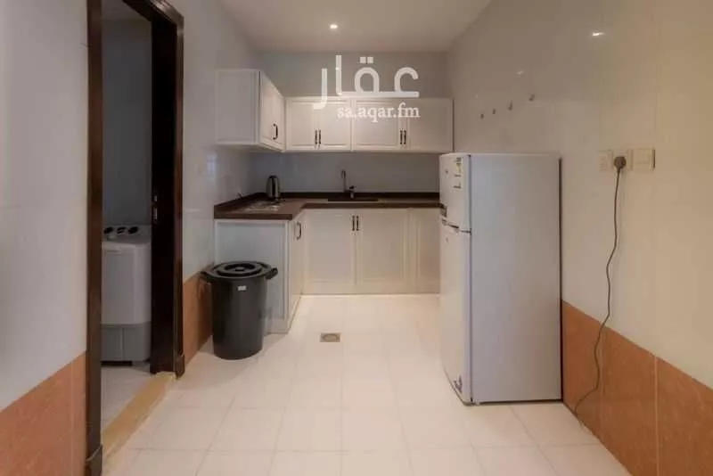 شقة 1 غرف في النخيل 10