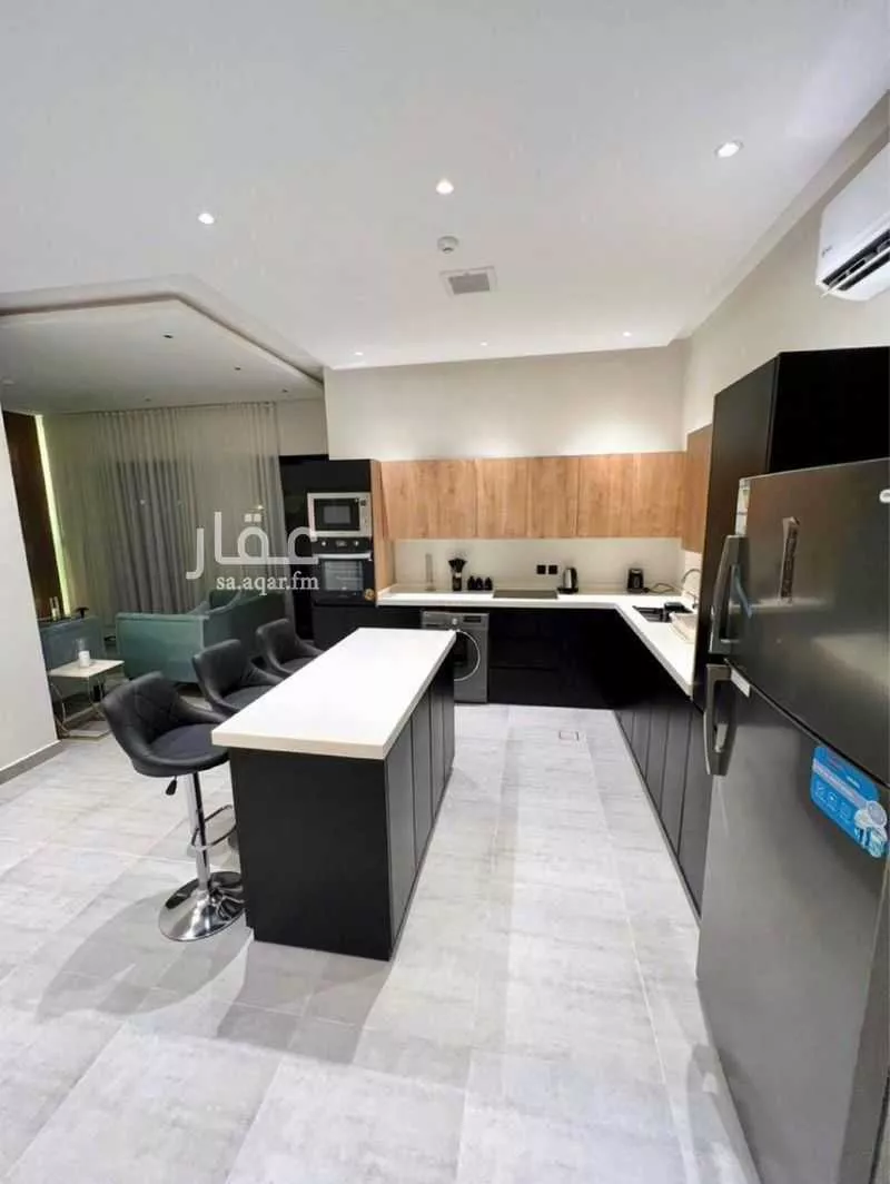 شقة 3 غرف في الملقا 8