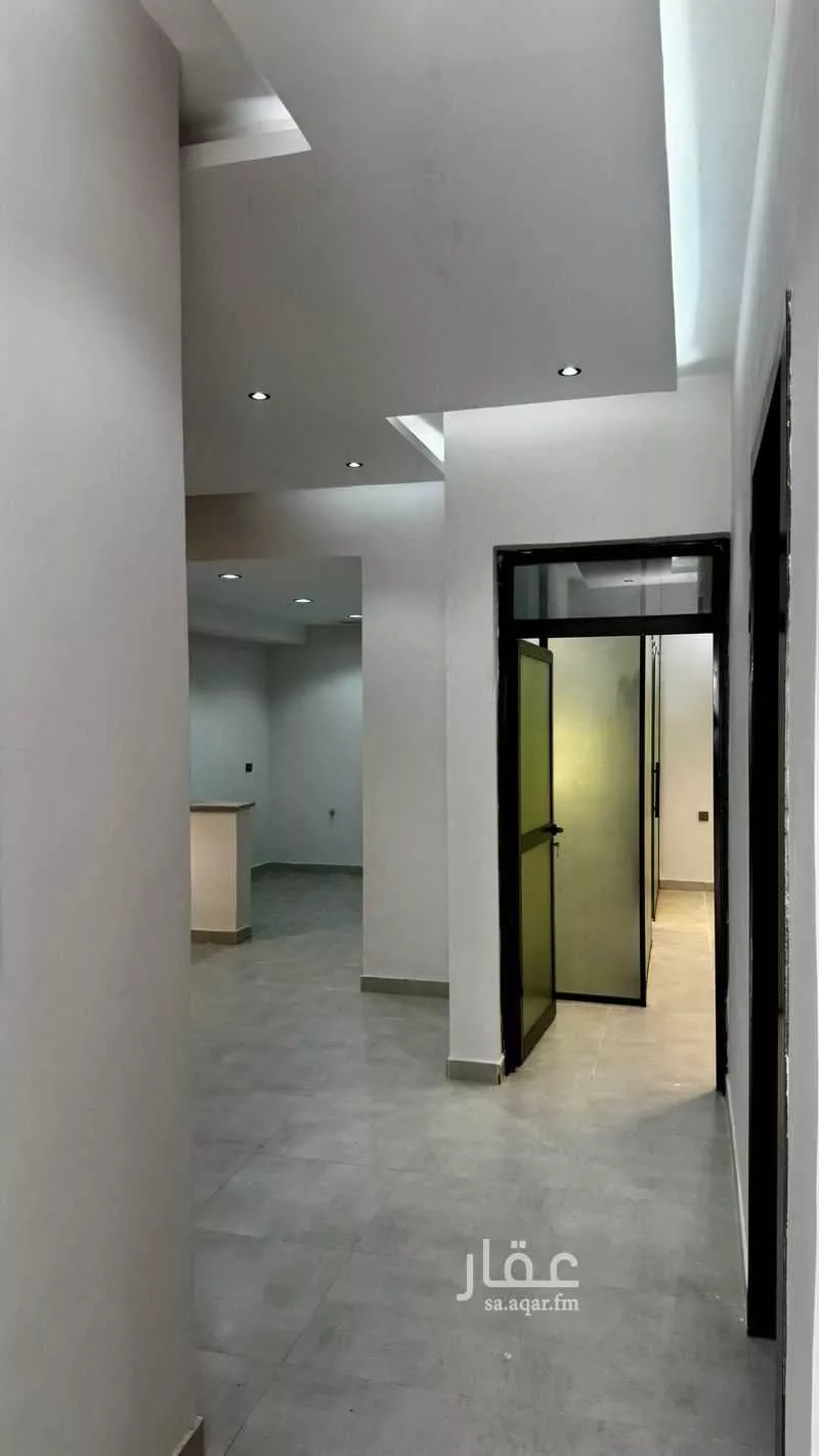 شقة 3 غرف في الرمال 4