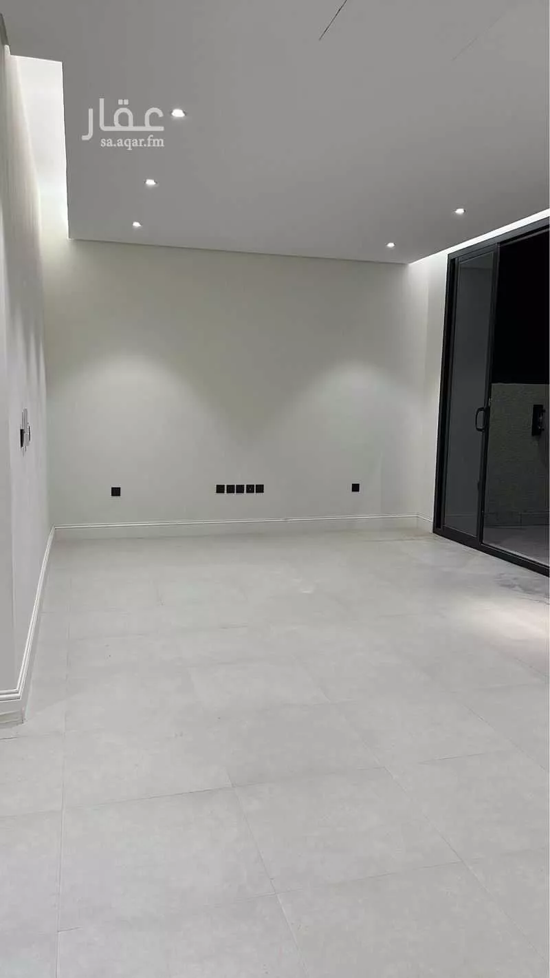 شقة 2 غرف في المغرزات 6