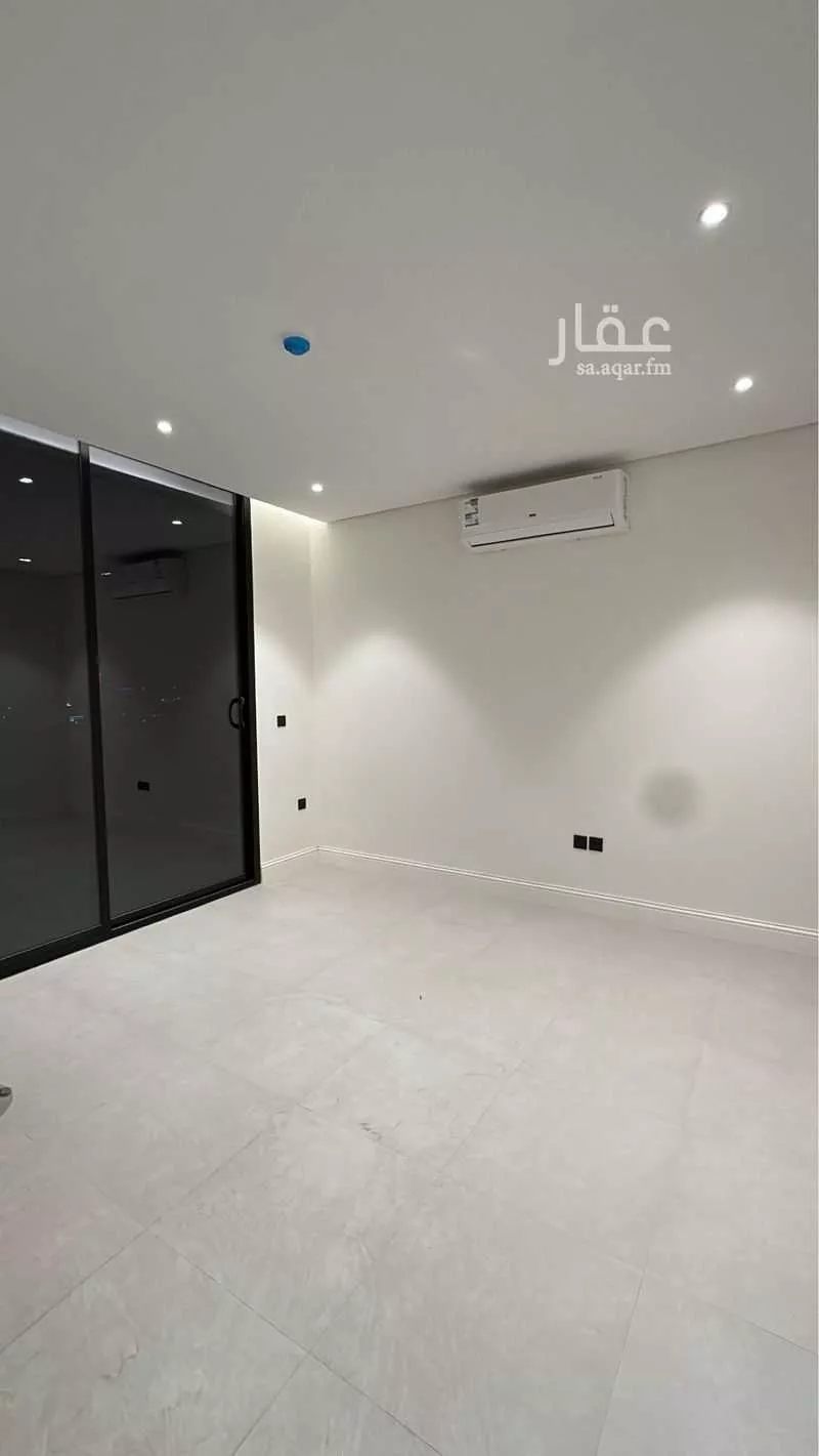 شقة 2 غرف في المغرزات 7