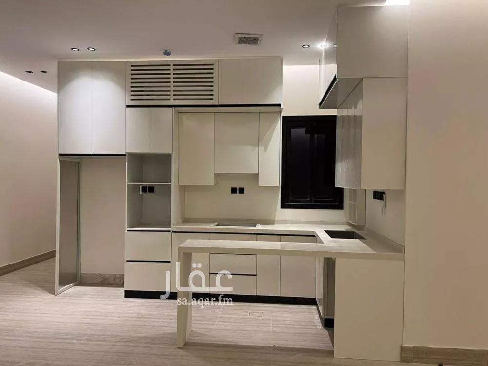 4 bedroom apartment in Al Aridh 2