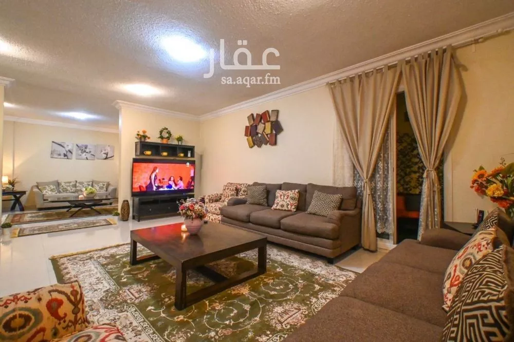 4 bedroom apartment in Al Malqa 13