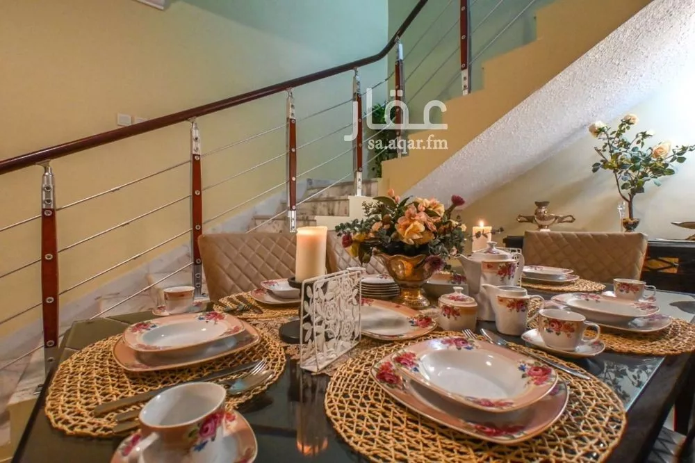 4 bedroom apartment in Al Malqa 7