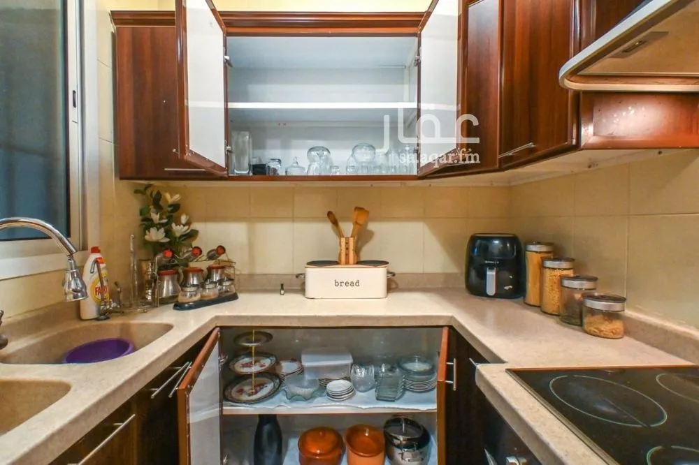 4 bedroom apartment in Al Malqa 10