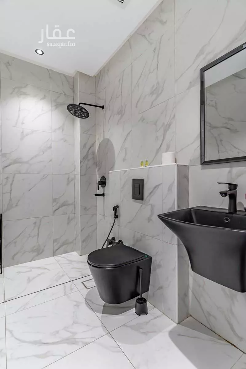 شقة 3 غرف في الملقا 3