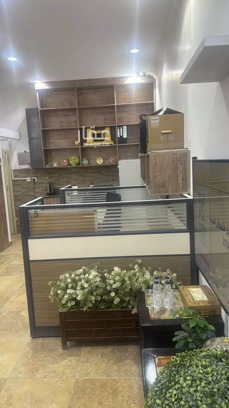 محل 748 م² في النهضة 5