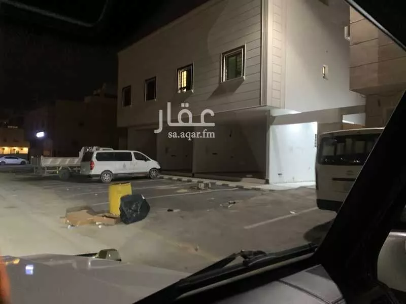 محل 400 م² في ظهرة لبن 2