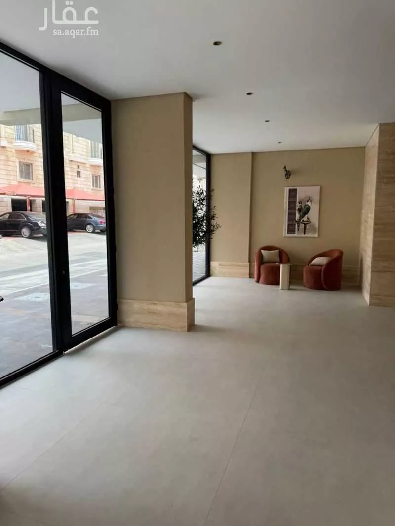 شقة 5 غرف في الروضة 6