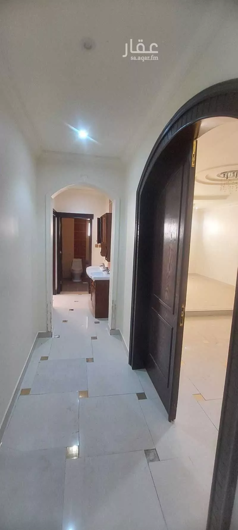 شقة 5 غرف في المروة 8