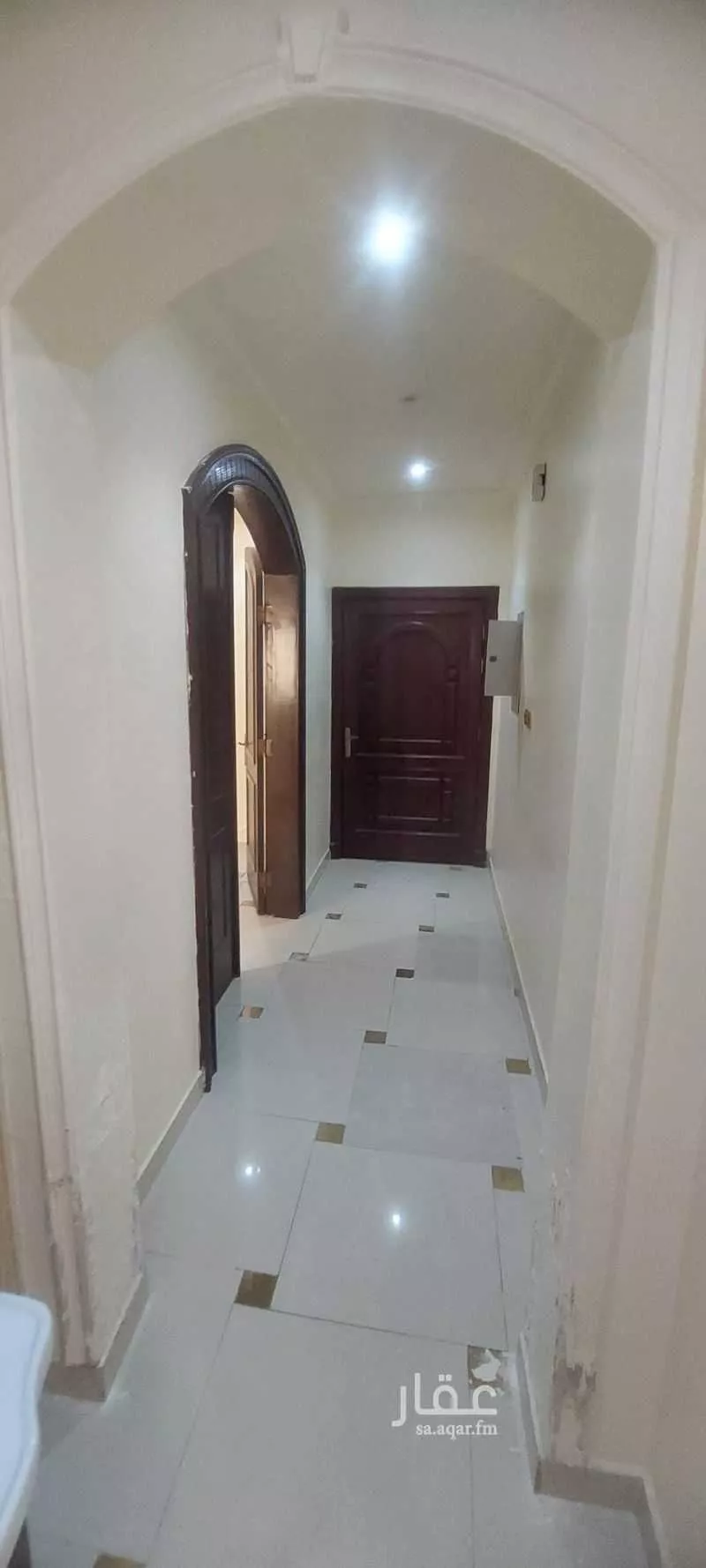 شقة 5 غرف في المروة 10