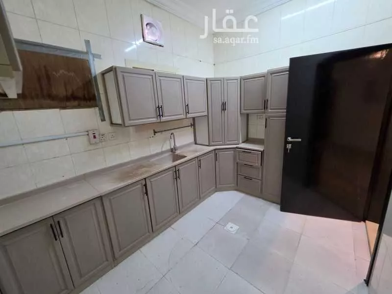 شقة 3 غرف في الصفا 3