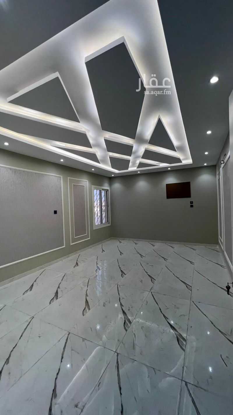 3 bedroom apartment in Al Shawqiyyah, Makkah 2
