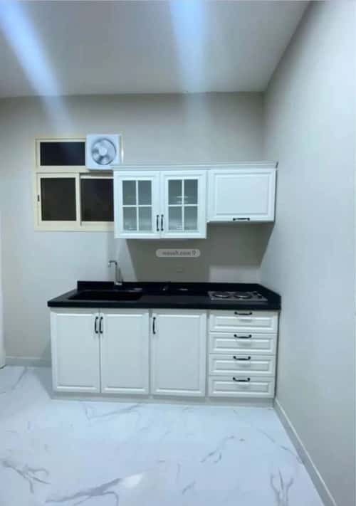 شقة 1 غرف في العقيق 10