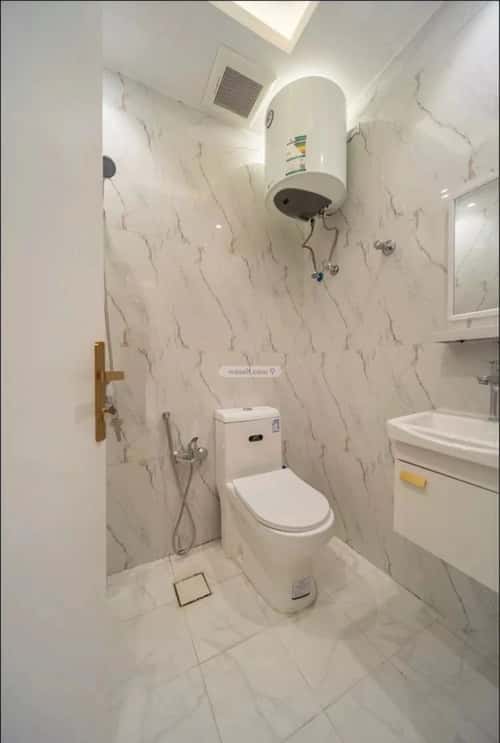 شقة 2 غرف في الضباط 4