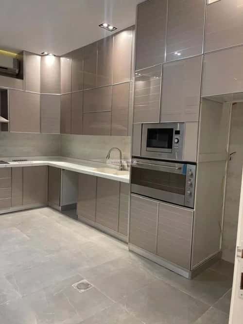 فيلا 5 غرف في العارض 3