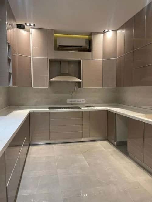 فيلا 5 غرف في العارض 6