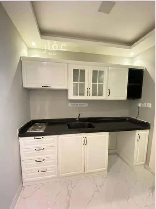 شقة 1 غرف في الملقا 6