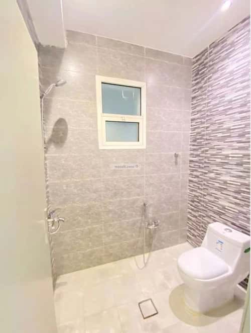 شقة 1 غرف في العقيق 10