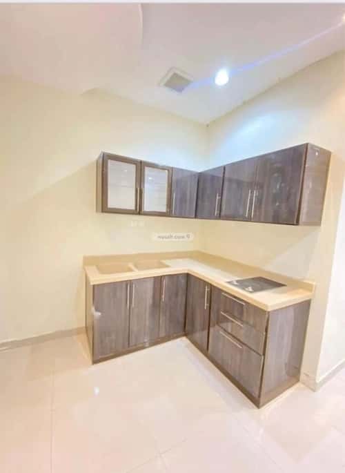 شقة 1 غرف في الملقا 5