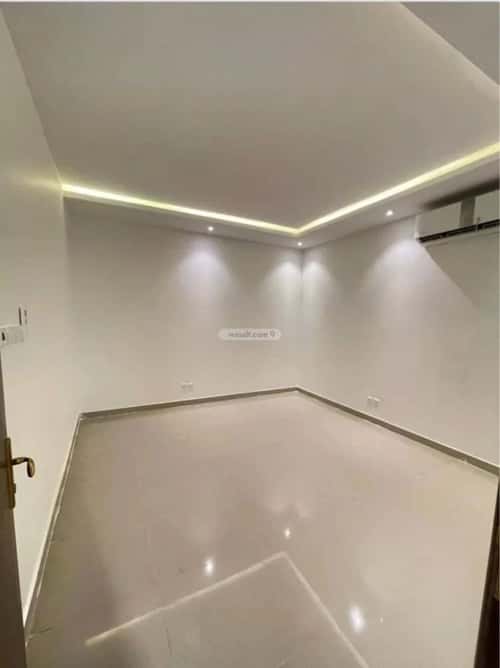 شقة 1 غرف في الملقا 6