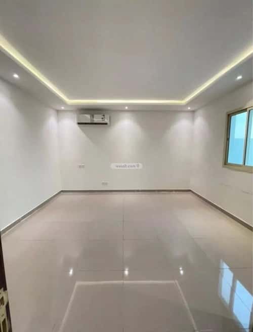 شقة 1 غرف في الملقا 8