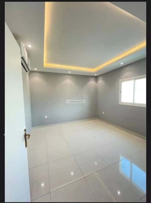 شقة 1 غرف في الملقا 8