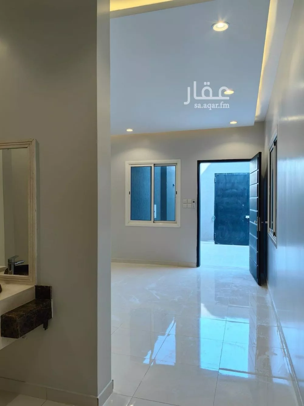 دور 3 غرف في العارض 2