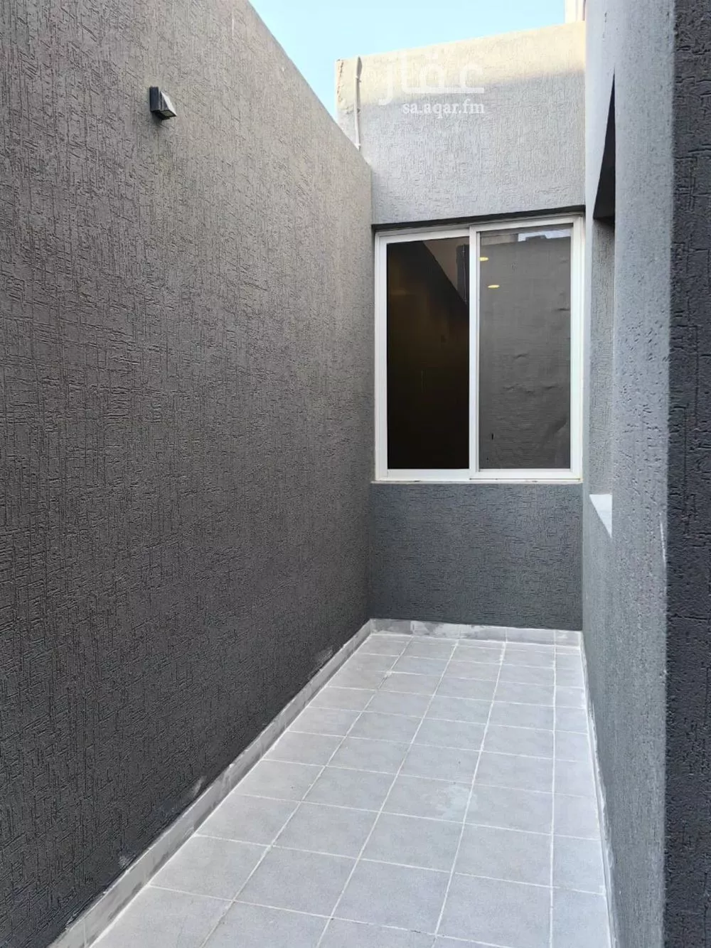 دور 3 غرف في العارض 22