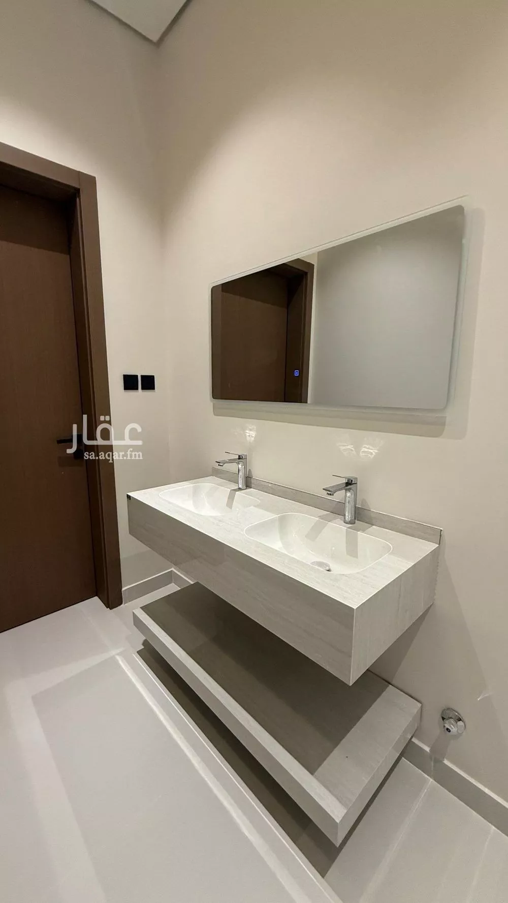 دور 3 غرف في النرجس 5