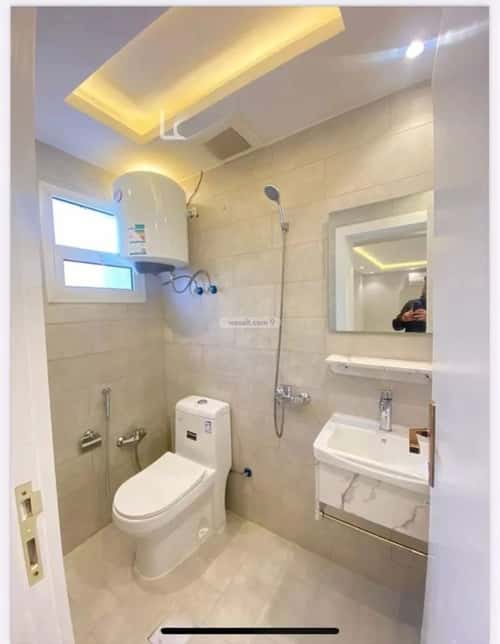 شقة 1 غرف في العقيق 4