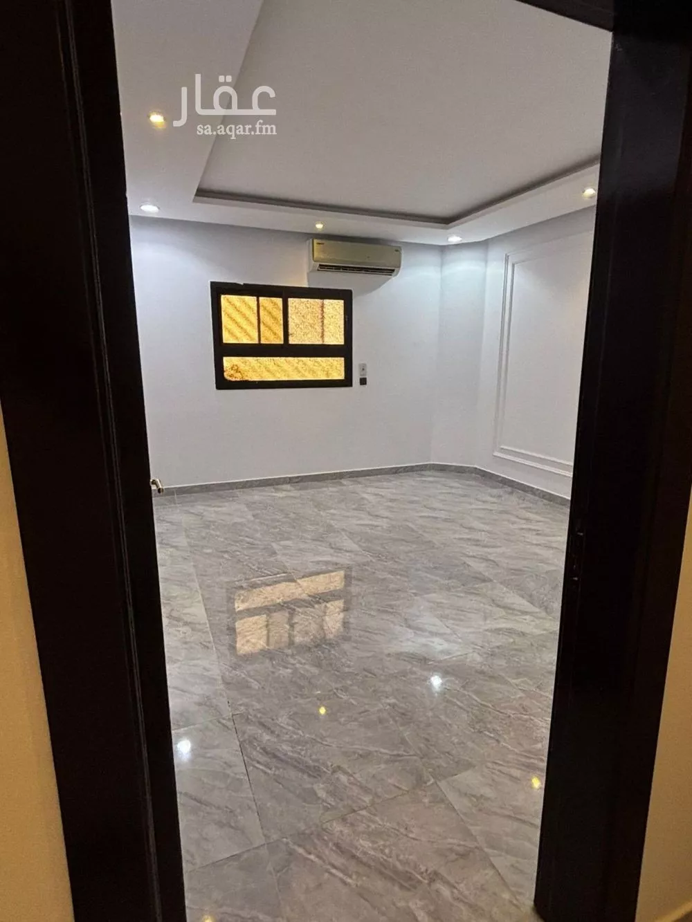 3 bedroom floor in King Faisal 11