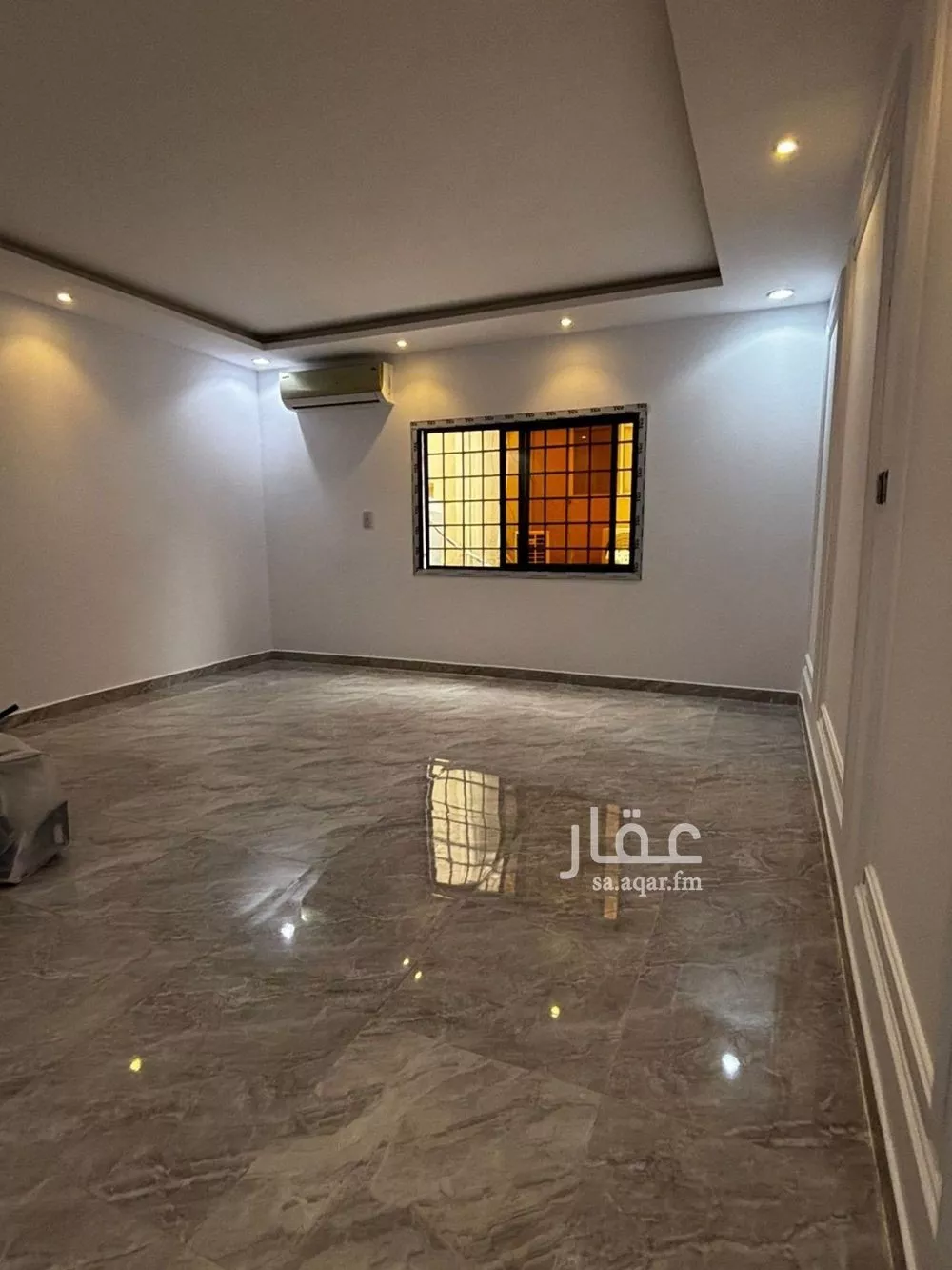 3 bedroom floor in King Faisal 7