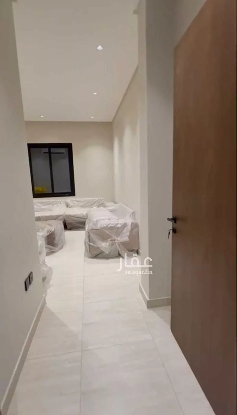 شقة 4 غرف في النزهة 3