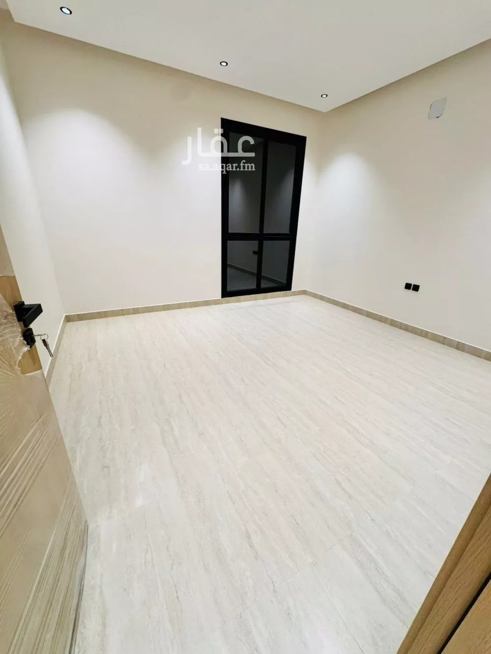 شقة 3 غرف في إشبيلية 15